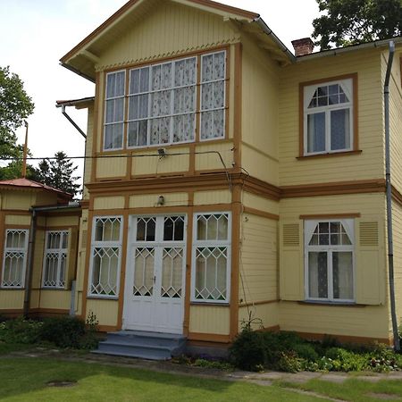 Guesthouse Airava Jūrkalne Kültér fotó
